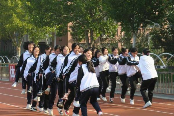 秋季水命之人，佩戴什么能助运？独家解析与推荐！