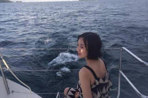 属猪女孩的命运:快乐与挑战并存的人生之旅 属猪女孩的命运:快乐与挑战并存的人生之旅