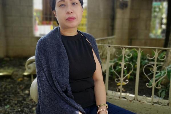 揭开桃花烂命女孩的神秘面纱：缘何命运如此多舛？