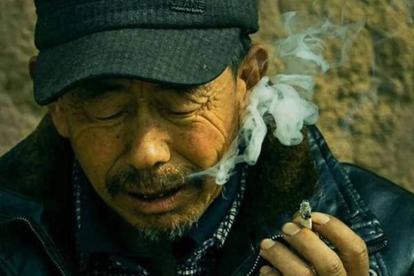 中年儿子去世，家庭的痛苦与命运的思考