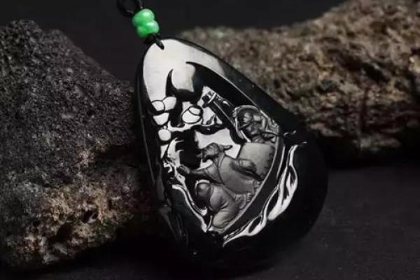 土命与翡翠颜色的完美搭配：提升运势的秘诀