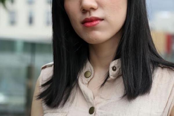 女生脖上有喉结的神秘解读：命运与气质的关联探究