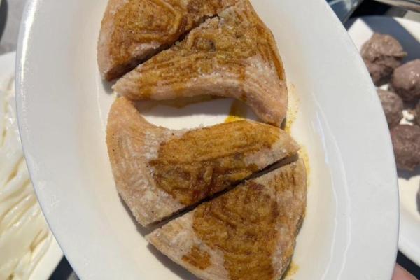 1985年生牛的命运与性格解析:一头牛的传奇故事 1985年生牛的命运与性格解析:一头牛的传奇故事