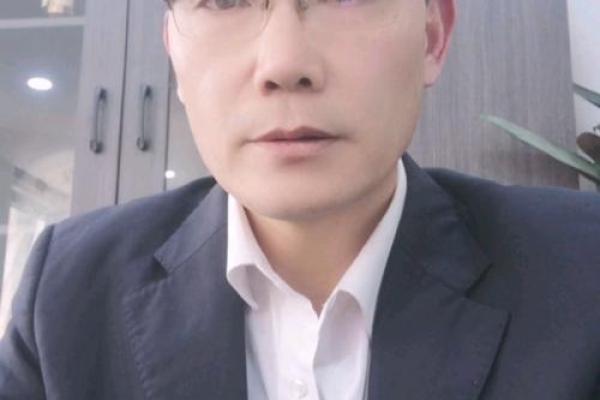 中奖者的命运揭秘:那些幸运背后的命理故事 中奖者的命运揭秘:那些幸运背后的命理故事