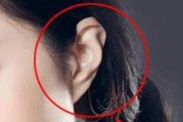 揭秘男生耳朵形状背后的命运:耳朵短命与否的真相大揭晓 揭秘男生耳朵形状背后的命运:耳朵短命与否的真相大揭晓