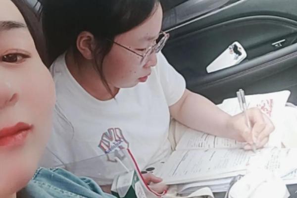 35岁小龙的命运解析：如何把握人生的每一个转折点