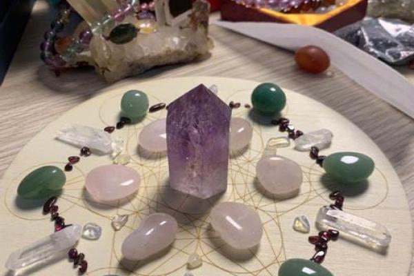 猴年金命的颜色选择及其意义分析