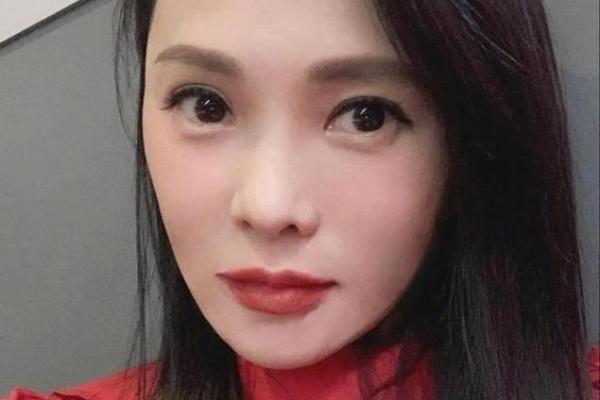 揭开伊能静的真实人生:为何她没有公主命? 揭开伊能静的真实人生:为何她没有公主命?