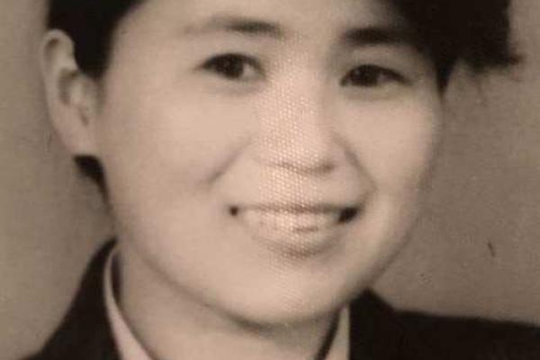 12月出生的女宝宝命运解析：温馨与坚韧共存的美丽人生