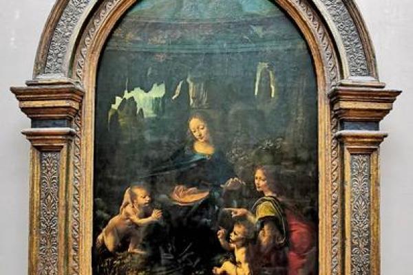 揭开圣母命的女人背后的秘密:她们的命运与魅力 揭开圣母命的女人背后的秘密:她们的命运与魅力