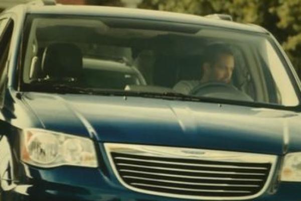 《借命而生：逆境中的重生与希望》