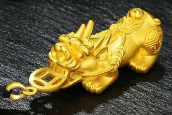 水命之人如何选择首饰：不可佩戴的禁忌探秘