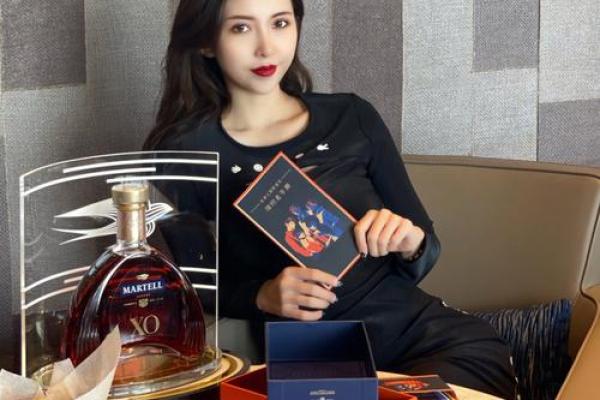 食神多的女命解析:优雅与智慧的完美结合 食神多的女命解析:优雅与智慧的完美结合