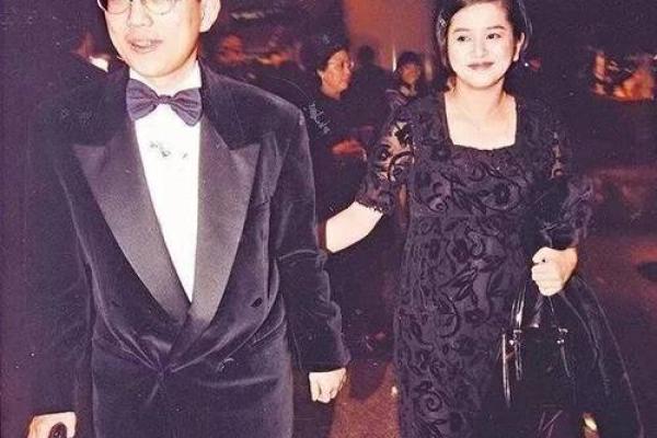 半路没有丈夫，女性如何逆风翻盘，开启人生新篇章？