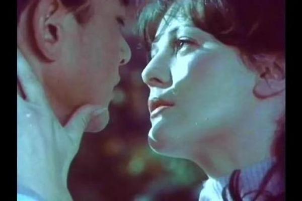 1967年出生的女性命运解析：生活中的机遇与挑战