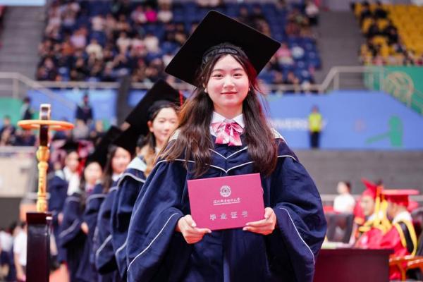 掌握女孩4.7两的命运，开启人生新篇章！