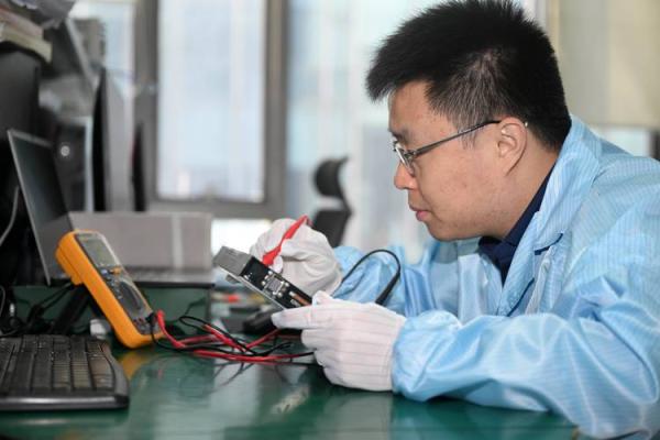 揭秘19585年命运:星辰大海下的生命启示 揭秘19585年命运:星辰大海下的生命启示