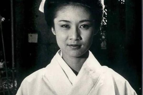 1973年出生的女性命运分析：探寻她们的独特人生轨迹