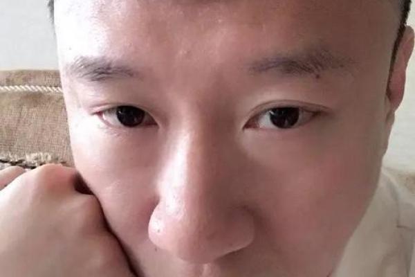 偏印格男命:神秘而独特的人生轨迹与魅力 偏印格男命:神秘而独特的人生轨迹与魅力
