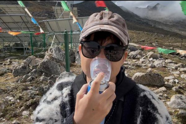 如何为缺水命女孩取名：水灵韵美的名字推荐