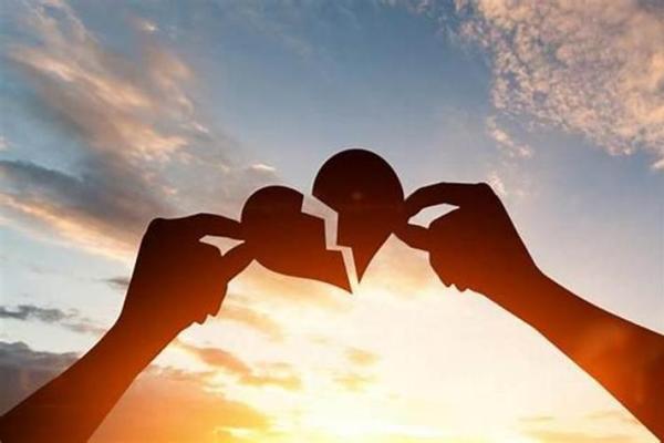 长流水命的人最怕什么？揭示土命的禁忌与注意事项！