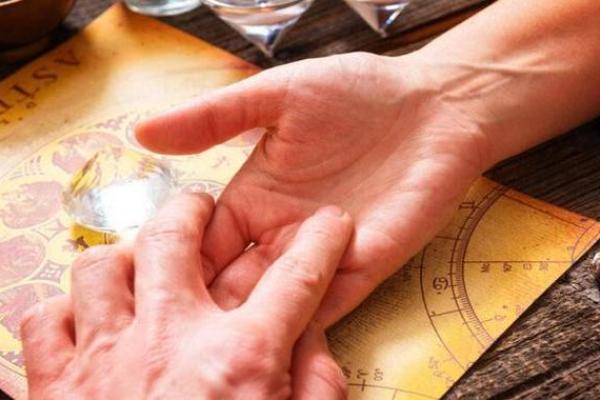 命运之轮：探寻“年”和“日”的奥秘与机遇