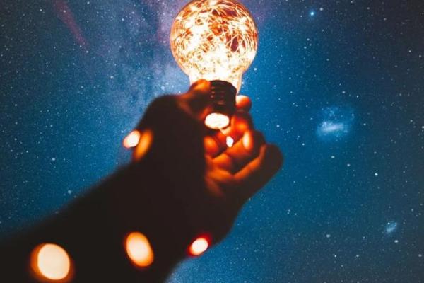 摩羯座的命运之旅：揭开一生中的秘密与机遇