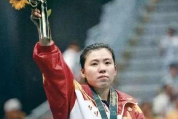 1998年8月2日出生的命运解析：探索爱情、事业与人生的辉煌之路
