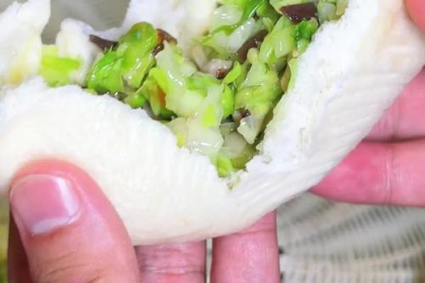 上品绿鲜：探寻它的命格与魅力之源