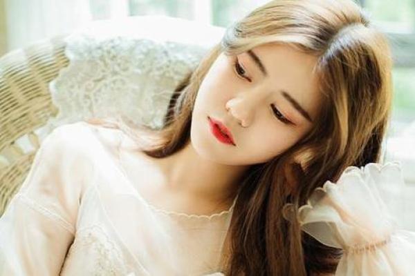 石榴木命与最佳配命:探寻灵魂伴侣的奥秘 石榴木命与最佳配命:探寻灵魂伴侣的奥秘