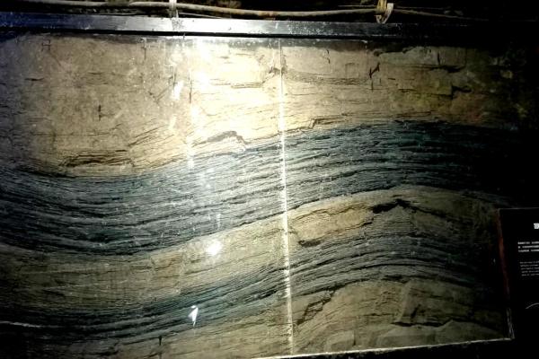 探秘矿山背后的命运:你知道做矿山属于什么“命”吗? 探秘矿山背后的命运:你知道做矿山属于什么“命”吗?