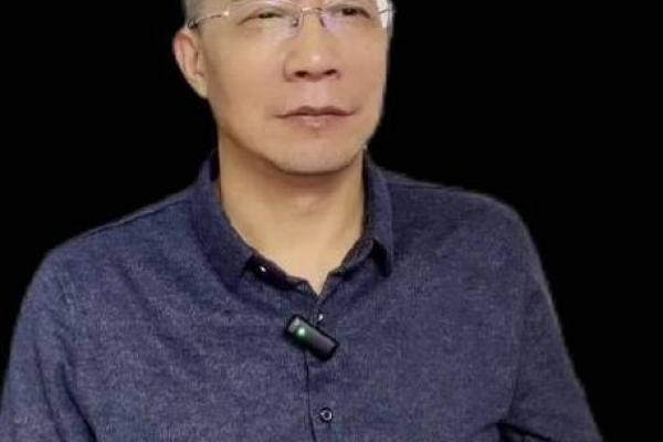 火蛇命的人应该注意的生活与性格特征 火蛇命的人应该注意的生活与性格特征