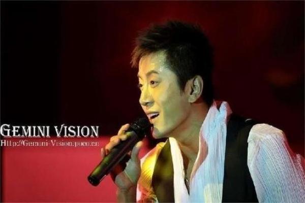 火命的孩子，寻找命中注定的干爹之路