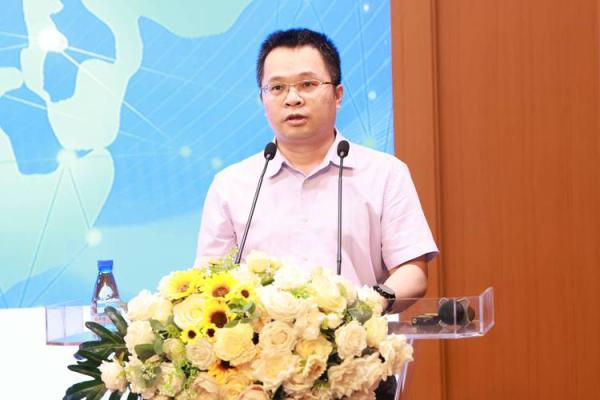 27颗牙齿的命运：你是否了解牙齿与性格的奥秘？