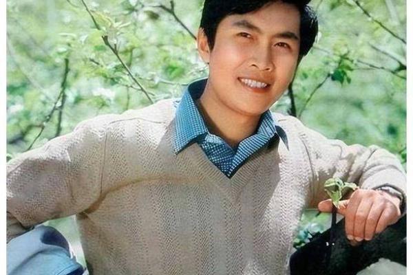 1998年出生的你,命运的密码与人生的旅程 1998年出生的你,命运的密码与人生的旅程