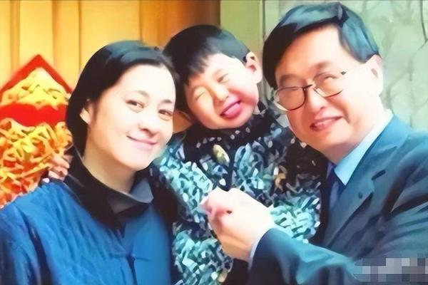 男命之儿子,女命之外婆的神秘关系探讨 男命之儿子,女命之外婆的神秘关系探讨