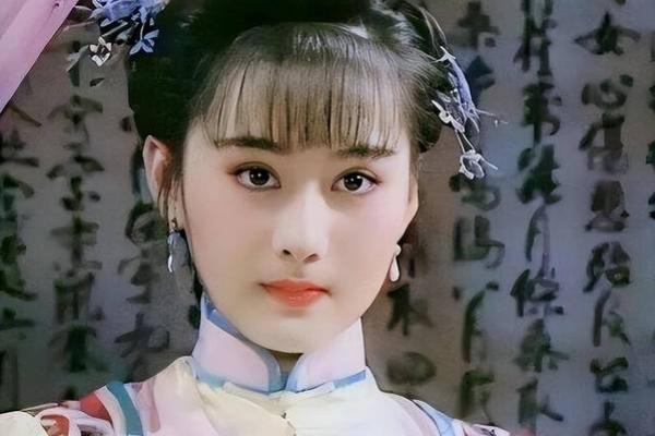 1971年出生的女性命运解析：一个新时代女性的探索之旅