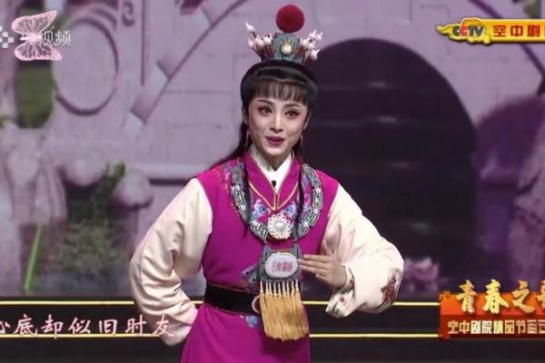 天上掉下个林妹妹,命里藏着秋水长天的故事 天上掉下个林妹妹,命里藏着秋水长天的故事