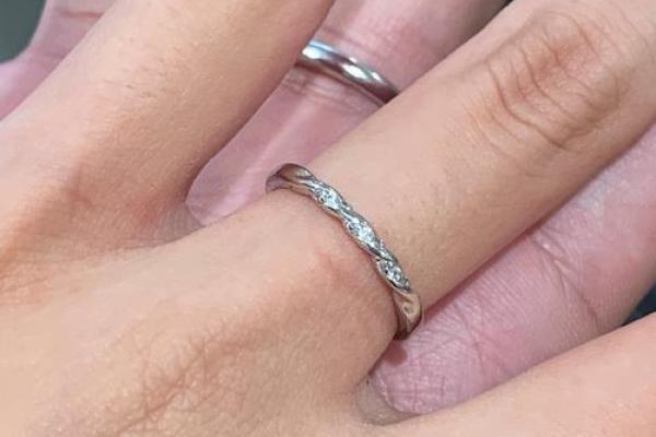 属猪的人命运解析：为何幸福总在指尖滑落？