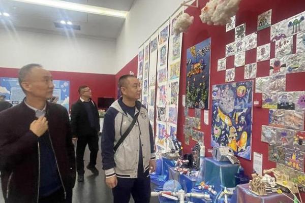 探秘杨浩1987年出生命理：智慧与机遇的双重领航