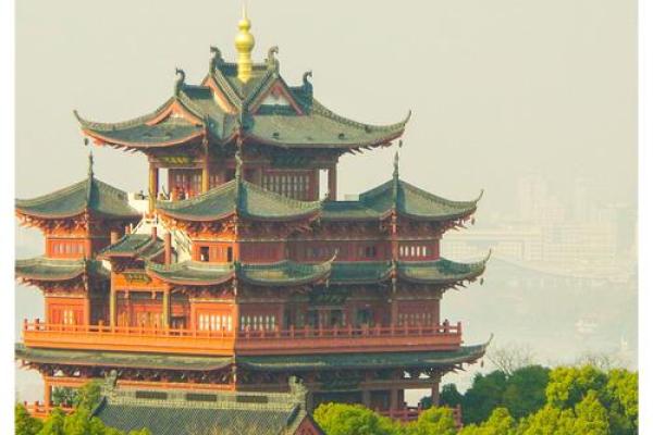 金命佩戴什么颜色？揭示色彩背后的神秘力量！