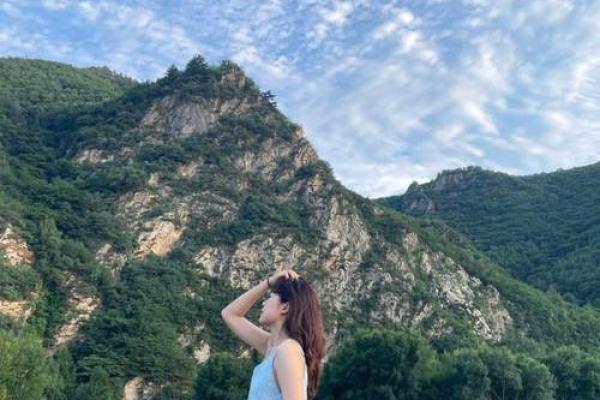 丁酉女命适合的对象揭秘：缘分中的命理搭配