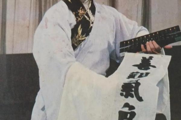 金钗命的命理解析：适合从事的职业与发展方向