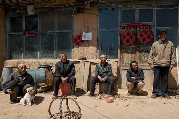 1968：追寻激情与变化的年代，文化与思想碰撞的场景