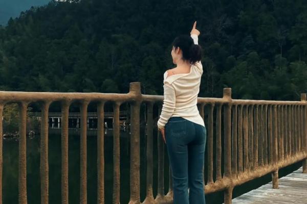 2018年出生女孩的命运解析:她们的未来将如何绽放? 2018年出生女孩的命运解析:她们的未来将如何绽放?