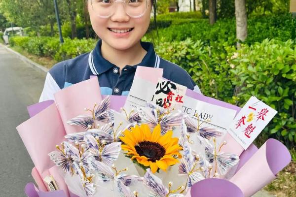 探索2010鼠年:命理与生活的完美结合 探索2010鼠年:命理与生活的完美结合