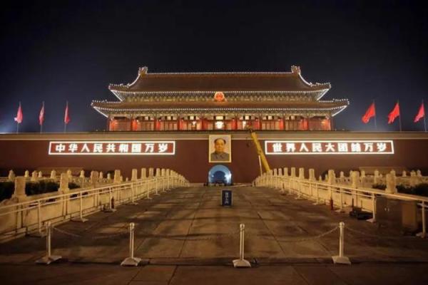 1688年:转瞬即逝的历史瞬间与时代变革的象征 1688年:转瞬即逝的历史瞬间与时代变革的象征