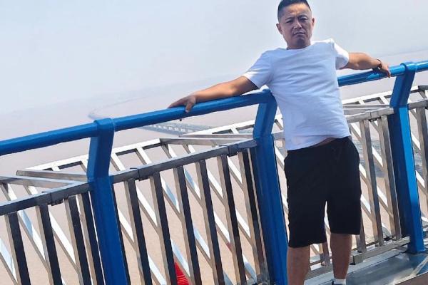 命运的交织:信命与不信命的迷思 命运的交织:信命与不信命的迷思