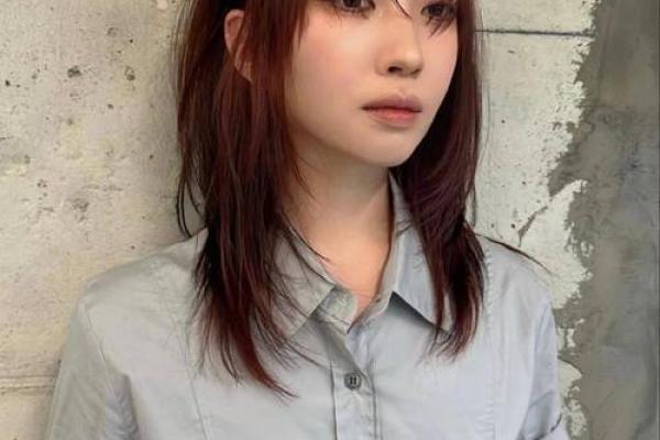 命运与发型：探讨为什么不能剪齐刘海的深层原因