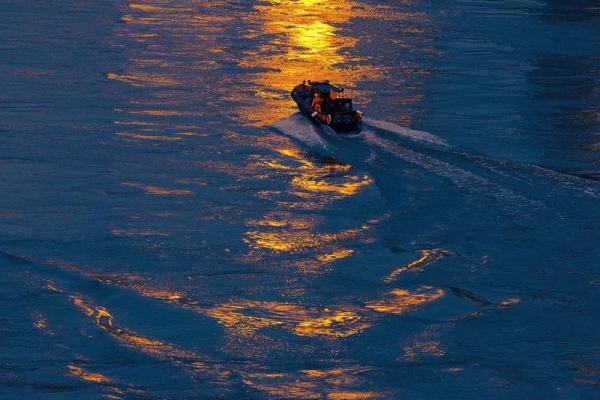 大溪水命的命理解析与避忌人群探讨